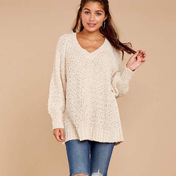 Beige Oversized Popcorn fuzzy sweater - Picture 4 of 5